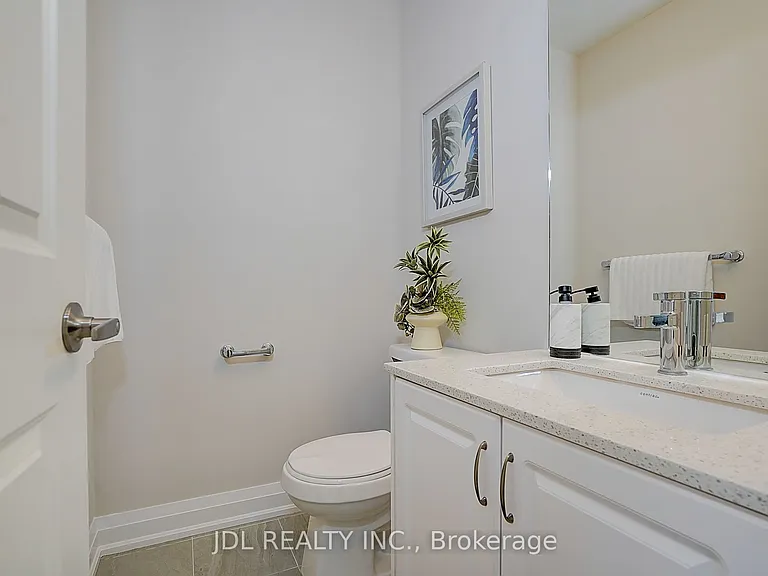370 Red Maple Rd #D-119 — Photo 19