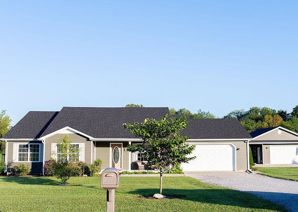 1st image of 139 Dakota Ln