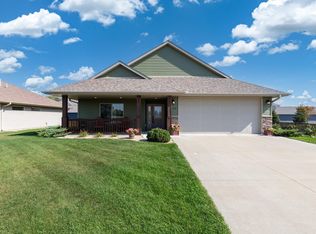 549 Elk St S, Belle Plaine, MN 56011