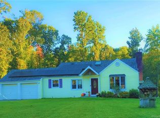 74 Ball Pond Rd, Danbury, CT 06811