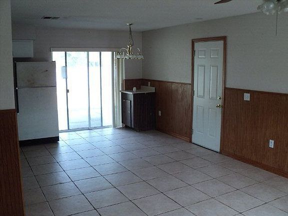 2nd image of 110 Ramblewood Dr