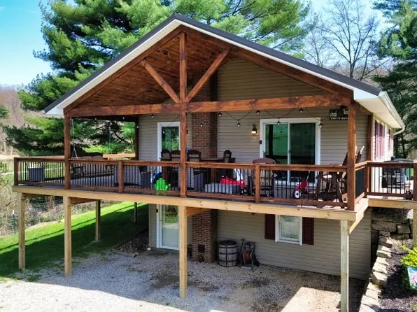 22238 Township Road 304, Coshocton, OH 43812
