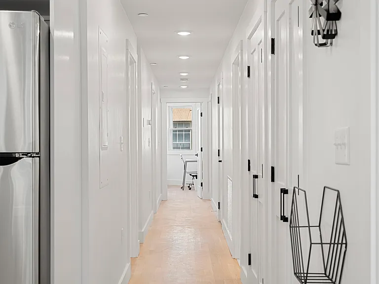 349 W 4th St #6 — Photo 7