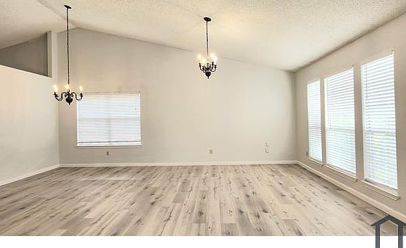 4th image of 6909 Wesson Dr