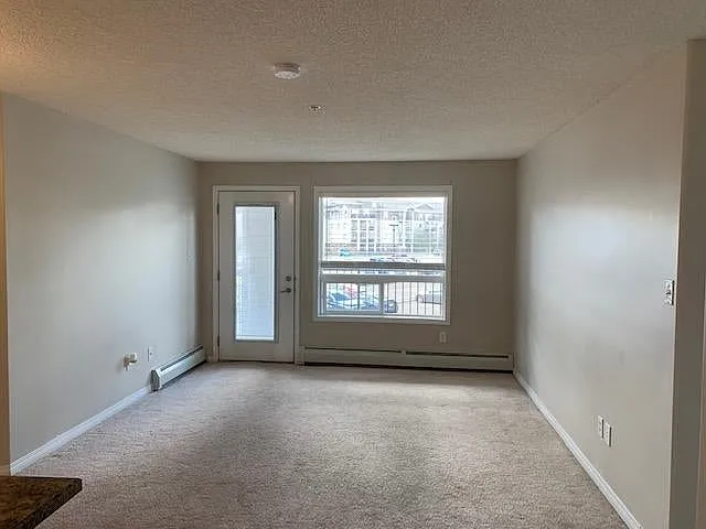 2 bed, 850 sqft, $1,675 — Photo 1