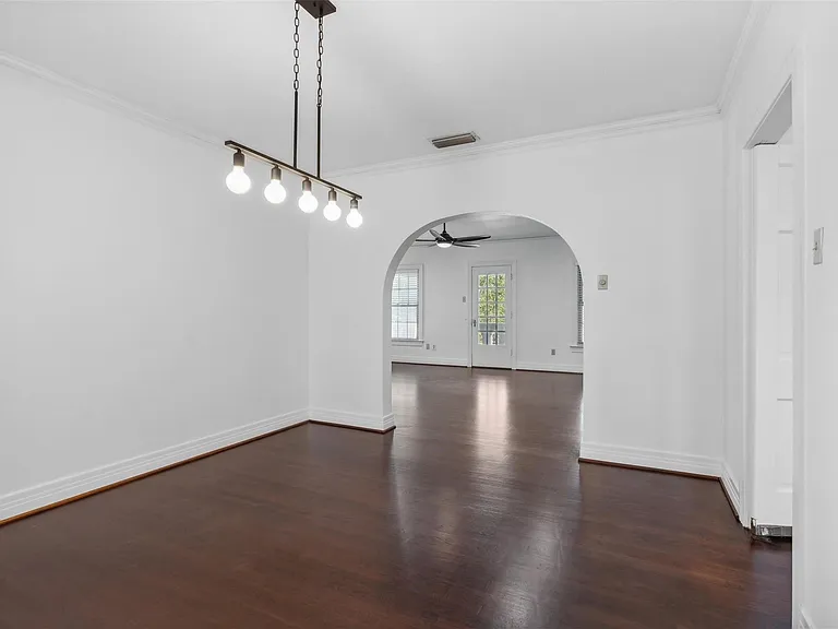 6132 Victor St — Photo 10