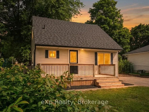 84 Victoria Blvd, Huron East, ON N0M 1L0