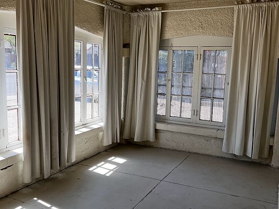 2nd image of 1317 N Euclid Ave
