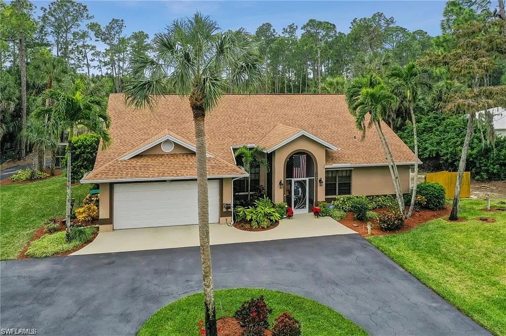3 bed, $5,950 — Photo 2