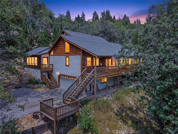 3rd image of 77 Park Dr
