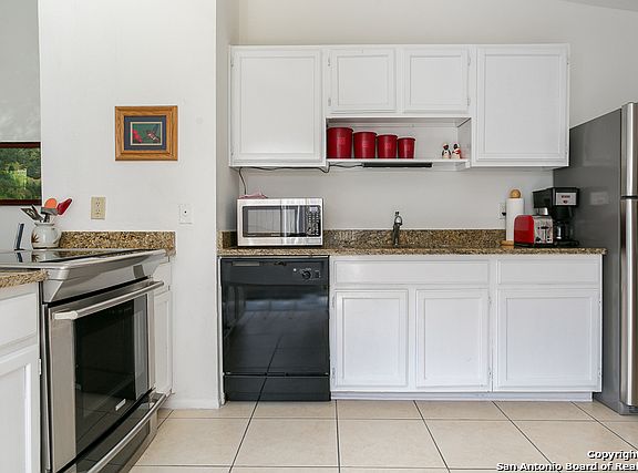 2nd image of 4006 Sun Harbour Dr