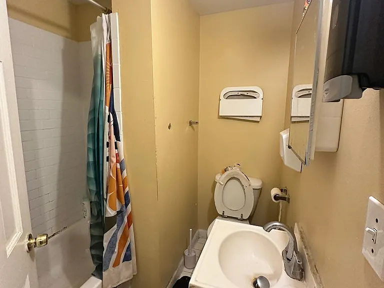 3854 Spring Garden St — Photo 8