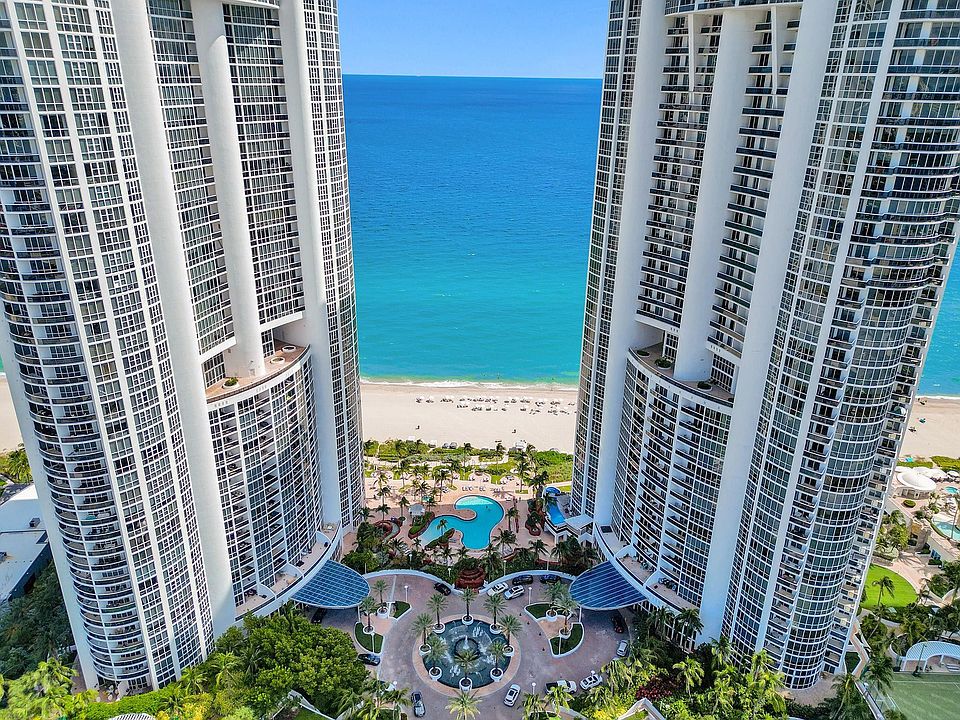 1st image of 18201 Collins Avenue #1107