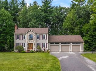 42 Laurelwoods Dr, Townsend, MA 01474
