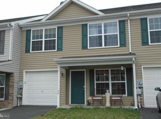 24 Montague Way, Inwood, WV 25428