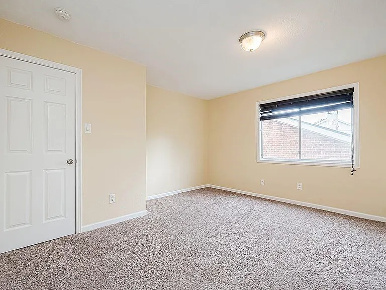 2039 Shorewood Ln — Photo 39