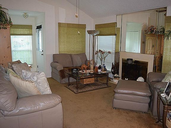 2nd image of 8502 Ashlawn Dr