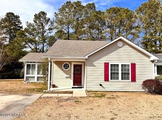 101 Loblolly Ln, New Bern, NC 28562