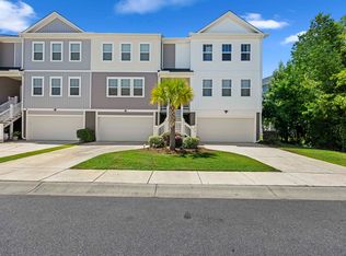 210 Winding River Dr, Johns Island, SC 29455