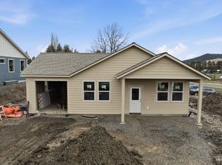 1512 Roxbury, Moscow, ID 83843