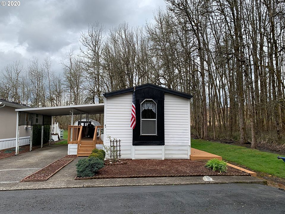 1st image of 305 NE Fairground Ave