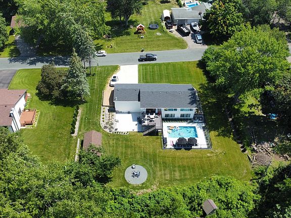 4th image of 7000 Tecumseh Ln