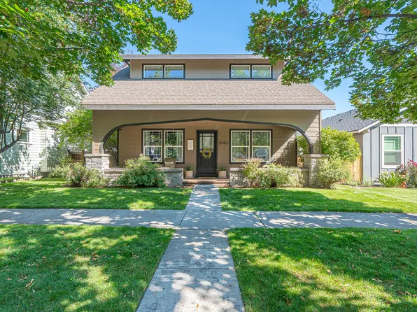 21380 Oakview Dr, Bend, OR 97701