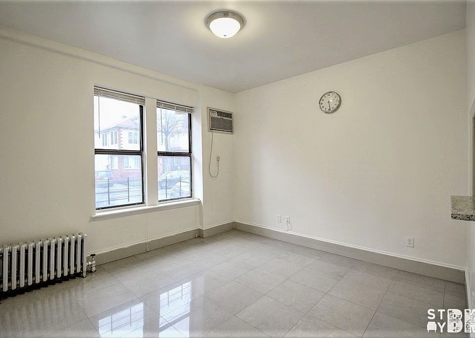 1st image of 710 Avenue S APT A2