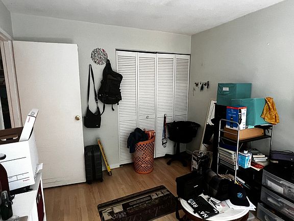 5th image of 144 Kenrick St