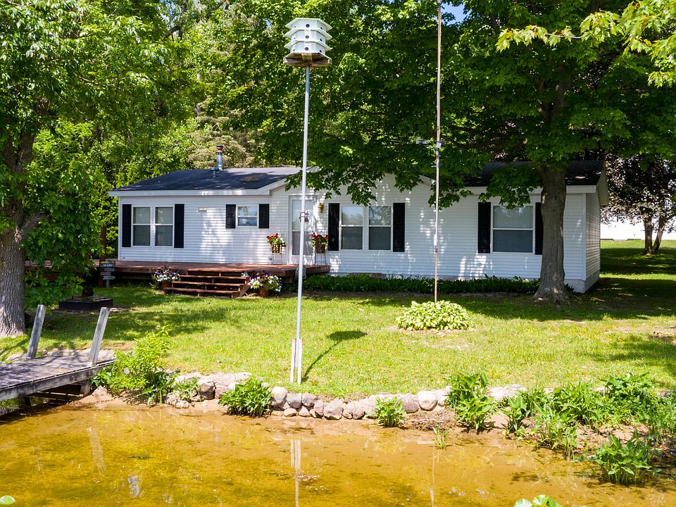 1st image of 46147 Abernathy Dr