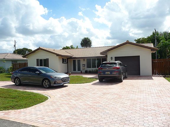 2nd image of 7822 NW 40th Court
