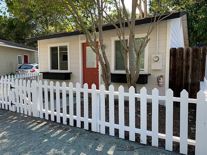 1349 Old Canyon Rd — Photo 1