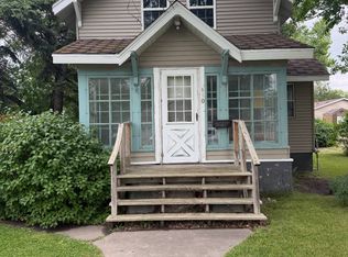 810 7th Ave NE, Devils Lake, ND 58301