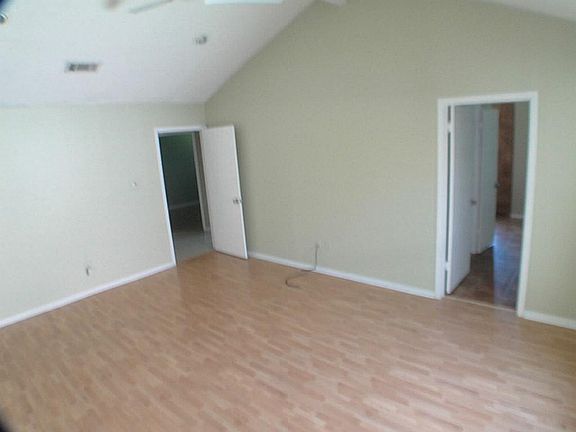 5th image of 9226 Wellsworth Dr