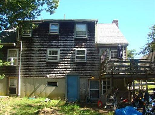 3rd image of 221 Buckwood Dr