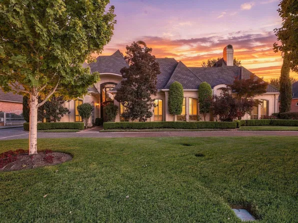 2711 Meadowview Dr, Colleyville, TX 76034