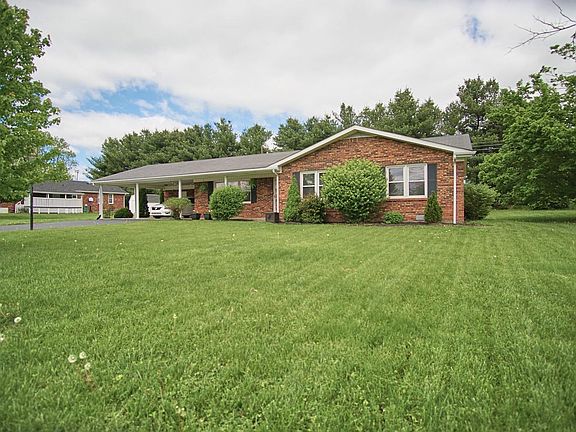 3rd image of 65 Southway Dr