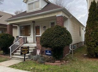 3845 Yemans St, Hamtramck, MI 48212