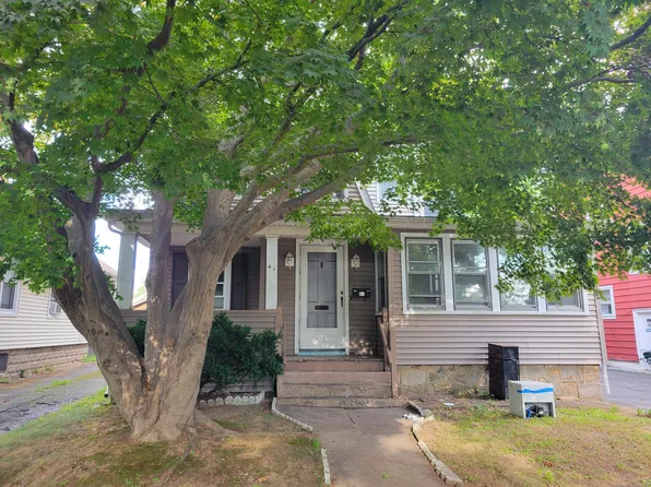 41 Avon St, Milford, CT 06461