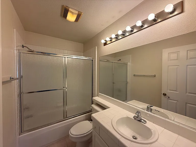 5254 Southhampton Cv — Photo 20