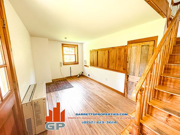 4th image of 191 Main St APT 2