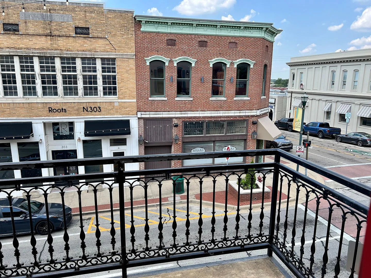 2 Bed, 2 Bath Main Street Loft with Its Own Balcony and In-Unit Laundry — Photo 1