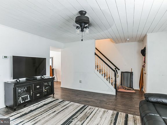 4th image of 115 Wilson Blvd SW