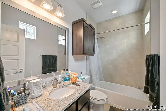 223 Claremont Ave #101 — Photo 37