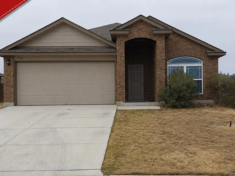 1556 Birmingham Dr — Photo 1