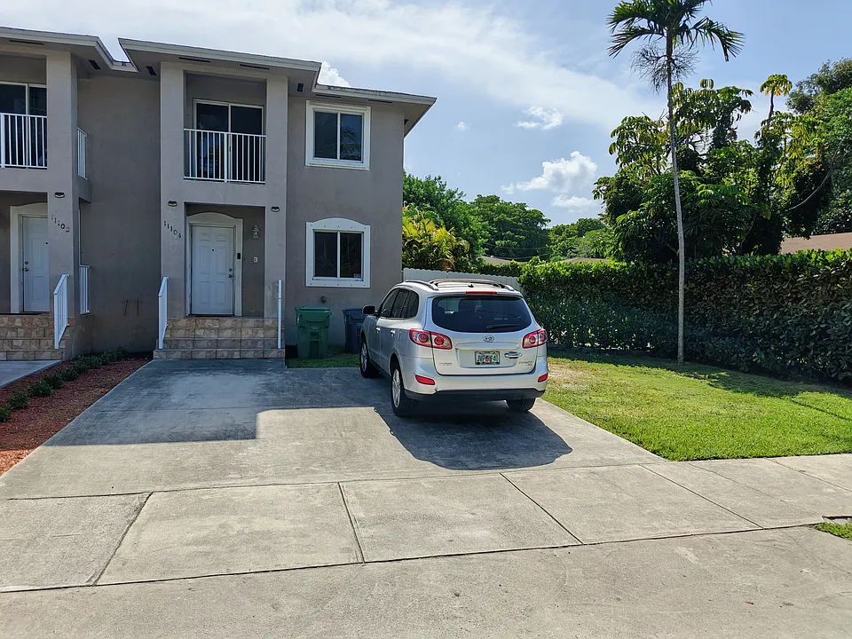 11104 NE 14th Ave