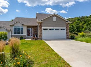 1528 Melton Hill Rd, Lowell, MI 49331