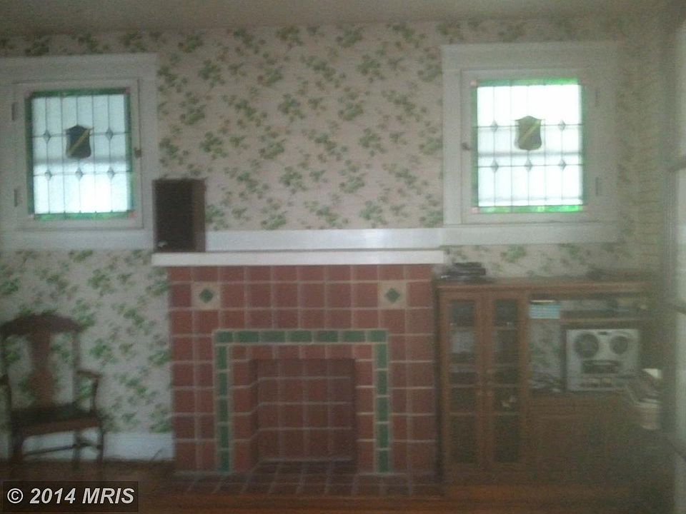 2nd image of 2908 Echodale Ave
