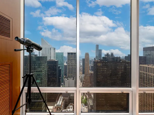 641 5th Avenue image 5 of 57