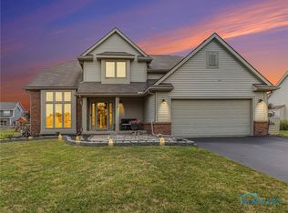 14903 Dexter Falls Rd, Perrysburg, OH 43551